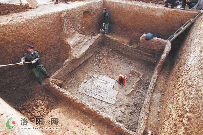 '洛阳发现棺椁保存较完好西周贵族墓葬