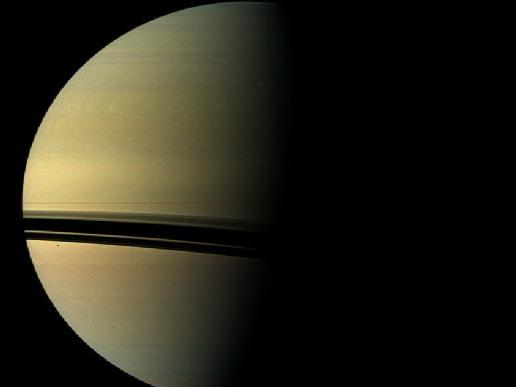 '土星巨型风暴横贯整个北半球：面积超10个地球'