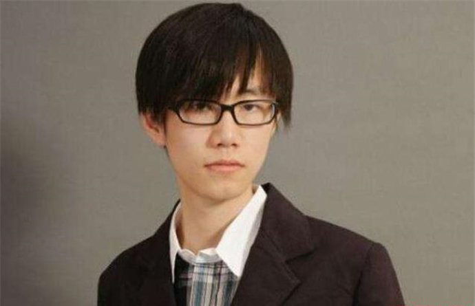 伍声为什么叫酒神酒神的id为什么要叫2009